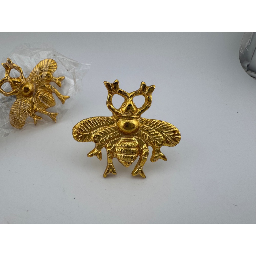 Gold Tone Bee Drawer Knobs Cabinet Pulls Set of 3 Decorative Hardware